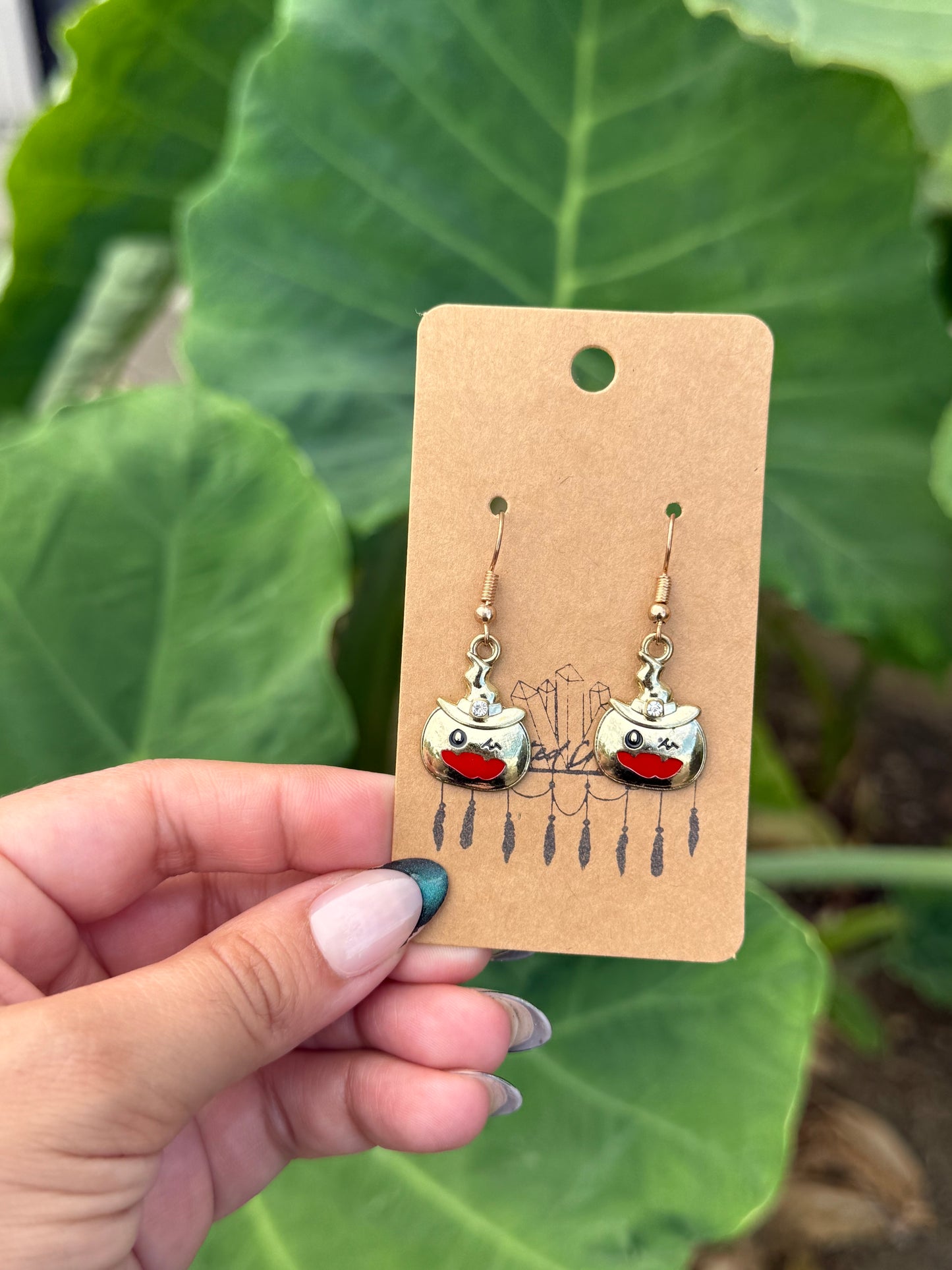 Gold Wink Pumpkin Dangle Earring